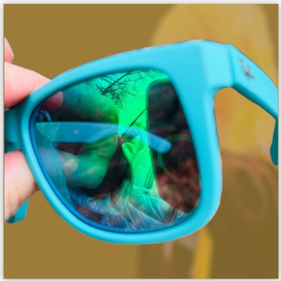 RayBan Accessories Ray Ban Justin Turquoise Frames Green Mirrored